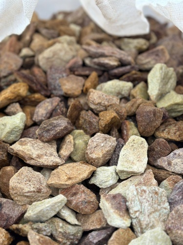 Златолит персиковый декоративная каменная крошка купить в Краснозаводске