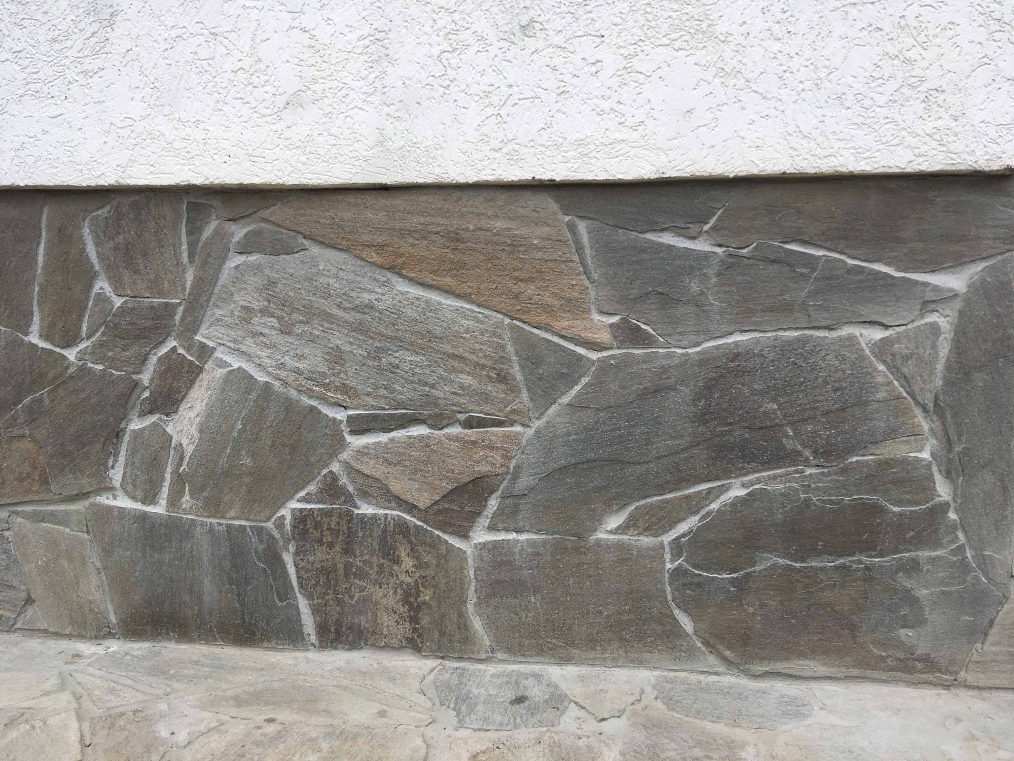 Плитняк златолит Уральский  для фасада купить в Краснозаводске