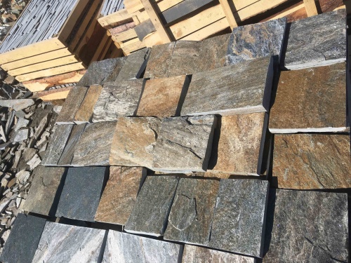 Плитка пилёная златолит Уральский для цоколя, отмостки купить в Краснозаводске