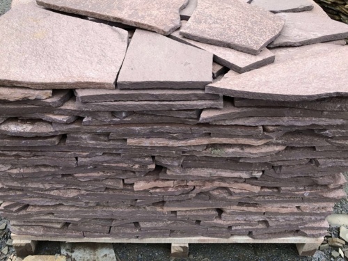 Плитняк лемезит бордовый для облицовки цоколя 20-25 мм  купить в Краснозаводске